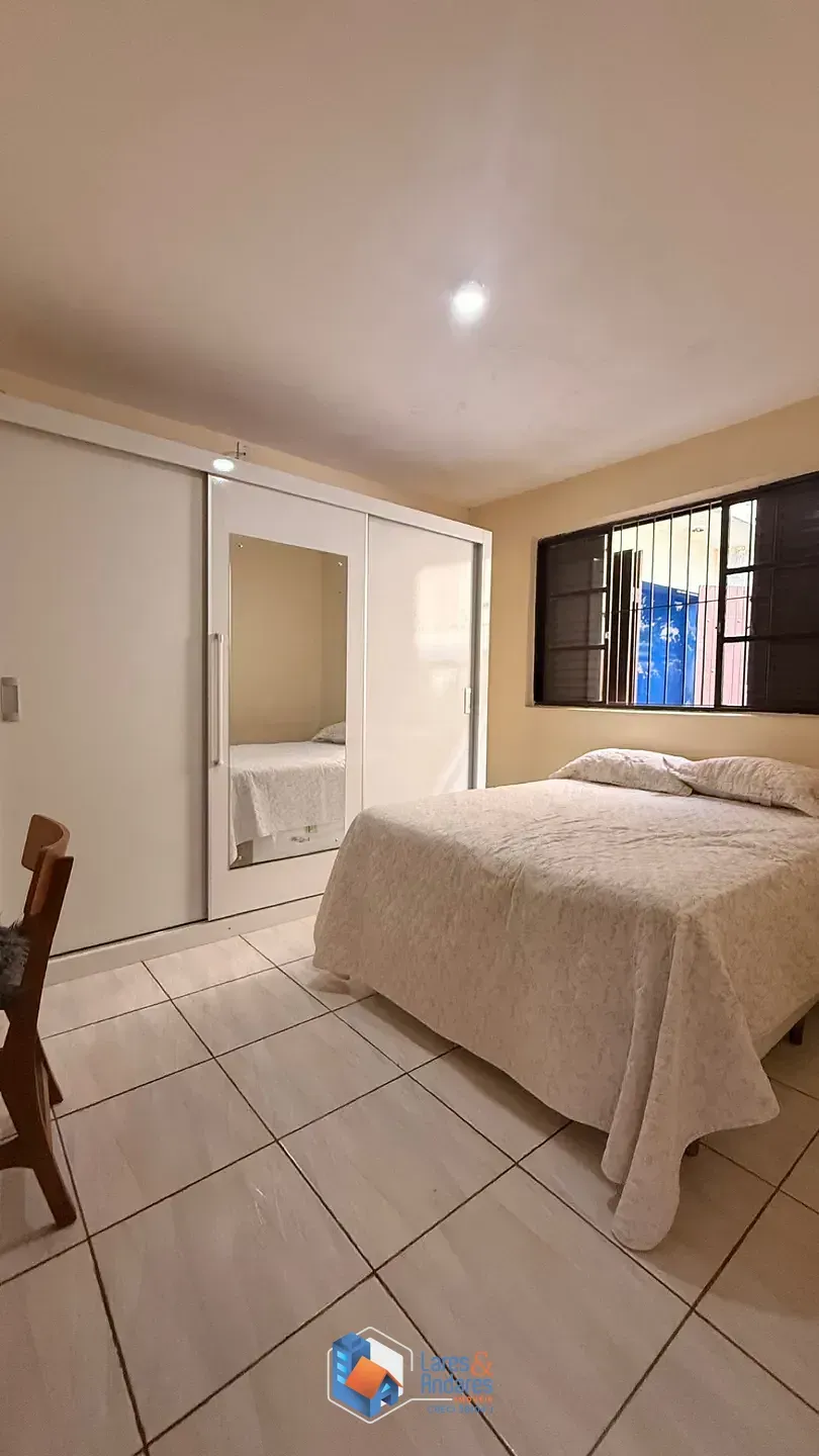 Imagem Casa para venda em Chácara Santa Maria com 4 quartos, sendo 1 suíte, 171m²