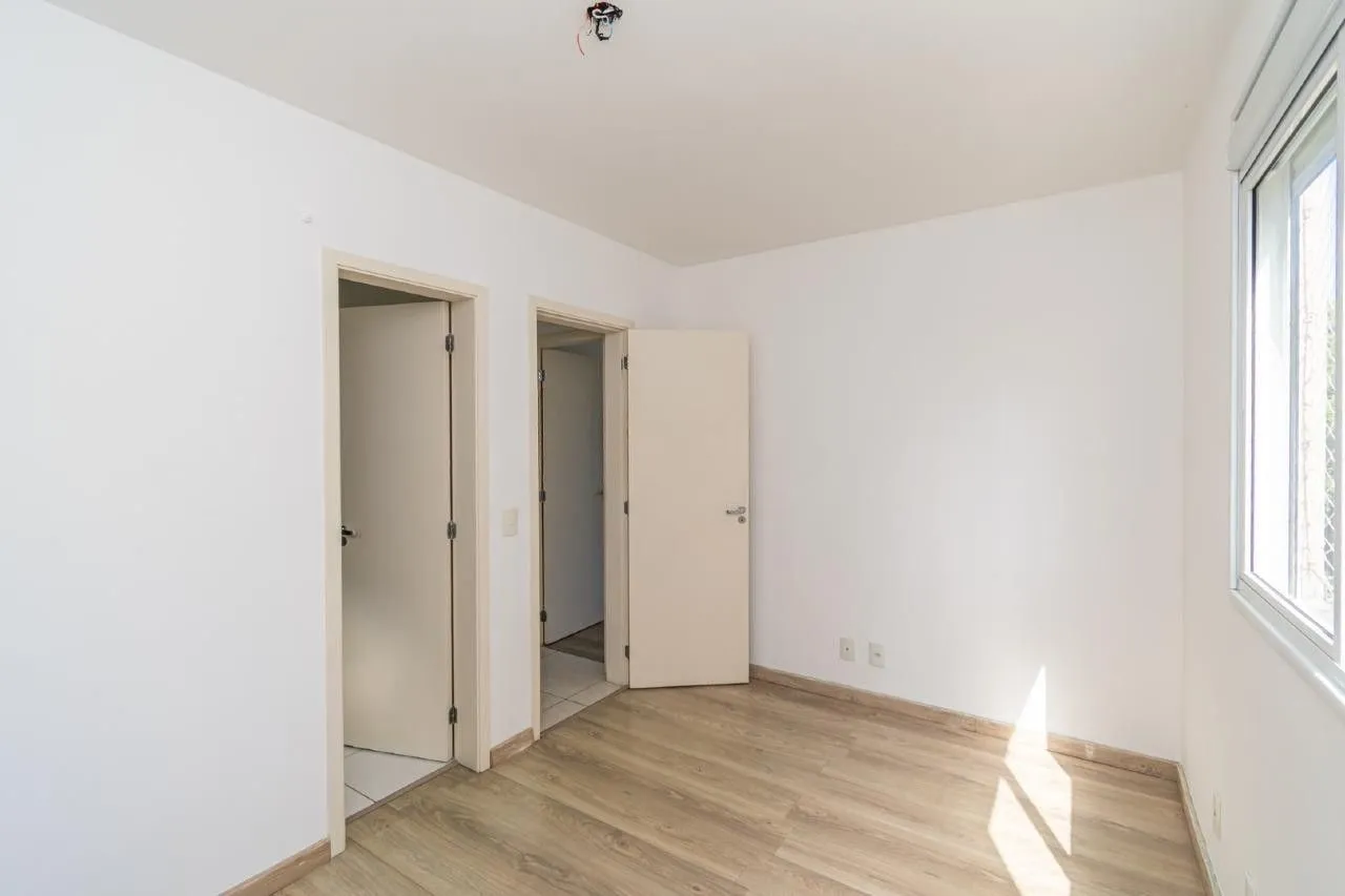 Imagem Apartamento de 3 dormitórios no bairro Teresópolis