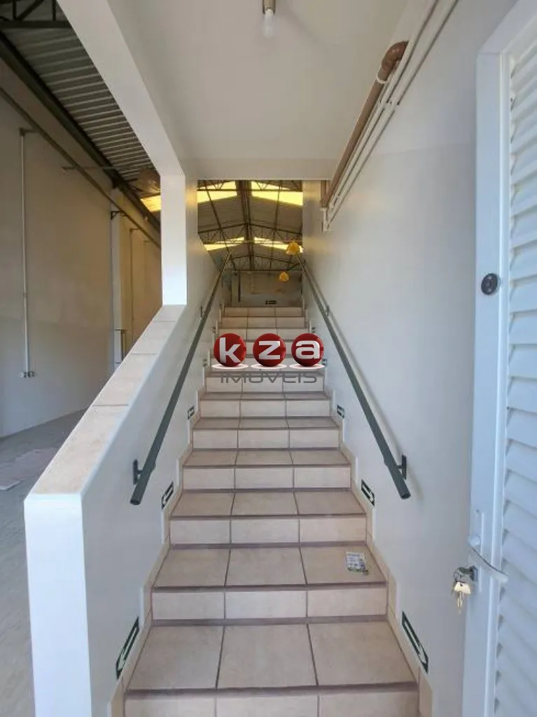 Imagem Barracão comercial e industrial para locação em Valinhos.