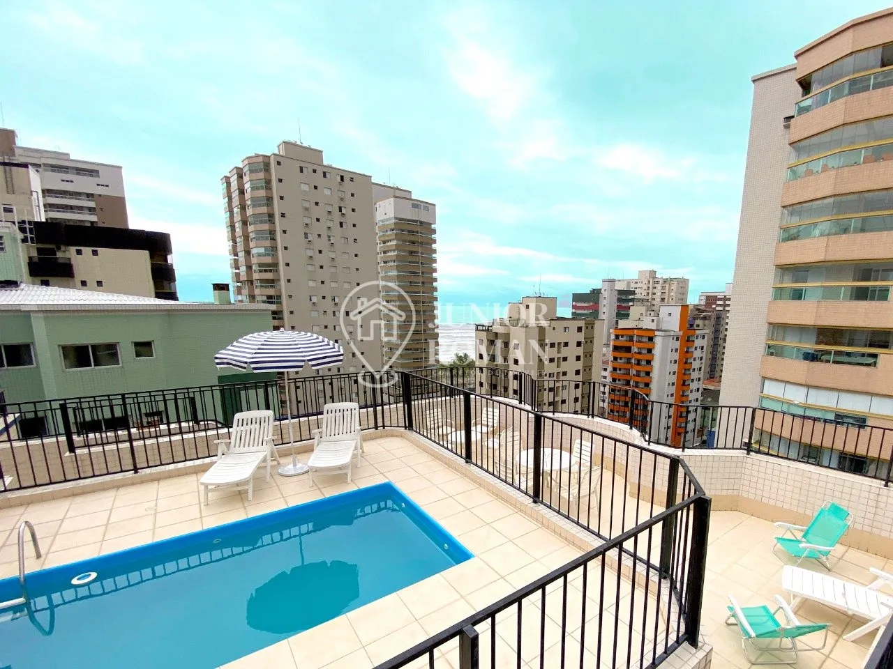 Foto do imóvel COBERTURA DUPLEX MOBILIADA | 208m² | PISCINA PRIVATIVA | 3 DORM | AVIAÇÃO - PRAIA GRANDE/SP