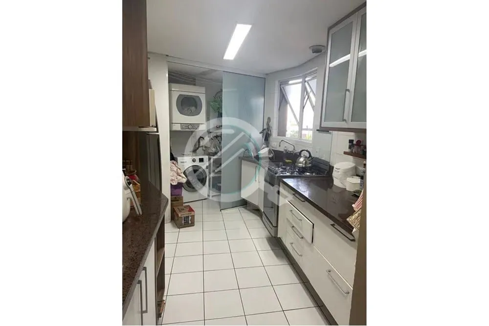 Imagem Apartamento 3 dormitórios, sendo 1 suíte, com 2 vagas. More no excepcional Edifício Personal Towe...