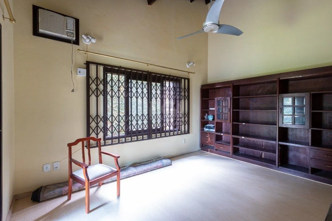 Imagem Casa para Venda - 500m², 4 dormitórios, sendo 1 suites, 4 vagas - Vila Conceição
