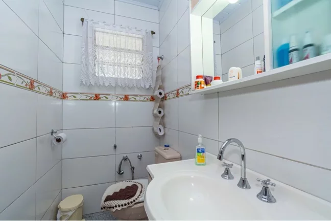 Imagem Casa para venda no bairro Estância Velha em Canoas