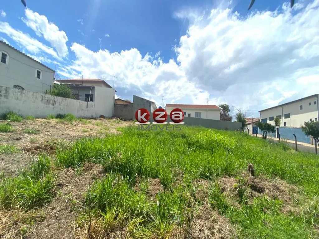 Imagem Terreno comercial de 300m² à venda em Valinhos-SP, no bairro Residencial São Luiz - Oportunidade única!