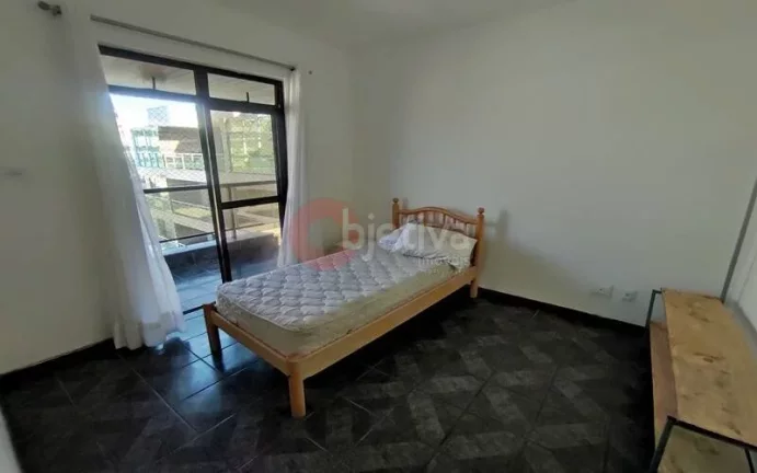 Imagem Cobertura com 3 dormitórios para locação fixa no Centro de Cabo Frio/RJ