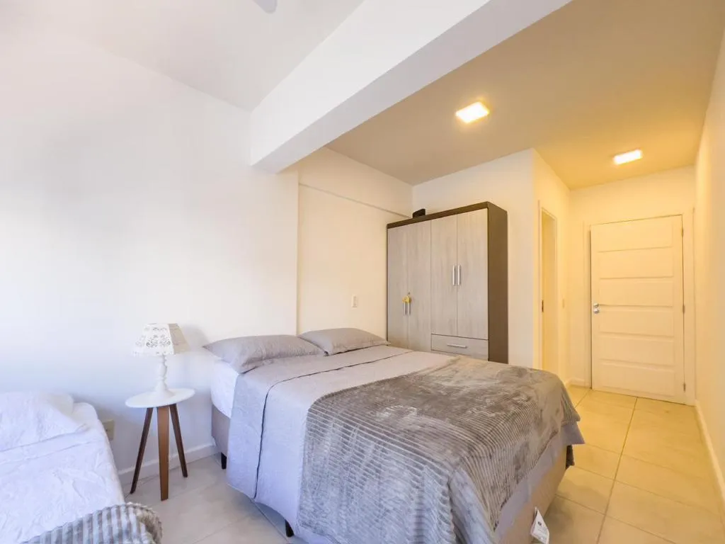 Imagem Apartamento 2 Dormitórios - Bairro Centro