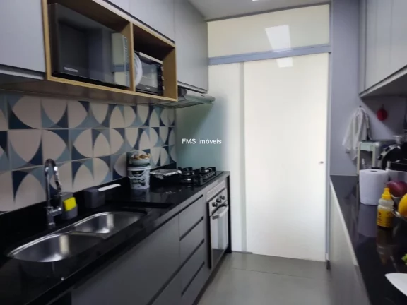 Imagem Apartamento à venda em Santa Cecília, São Paulo-SP: 2 quartos, 2 suítes, 1 sala, 2 vagas, 137m²! Confira já!