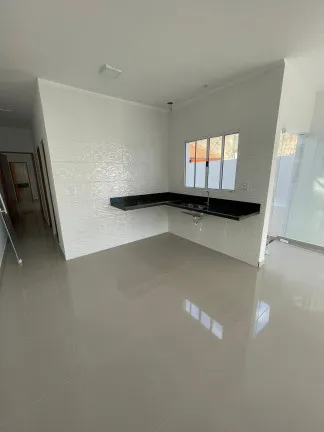 Imagem Casa com 2 Quartos à Venda, 74 m² em Bal. Tupy  - Itanhaém