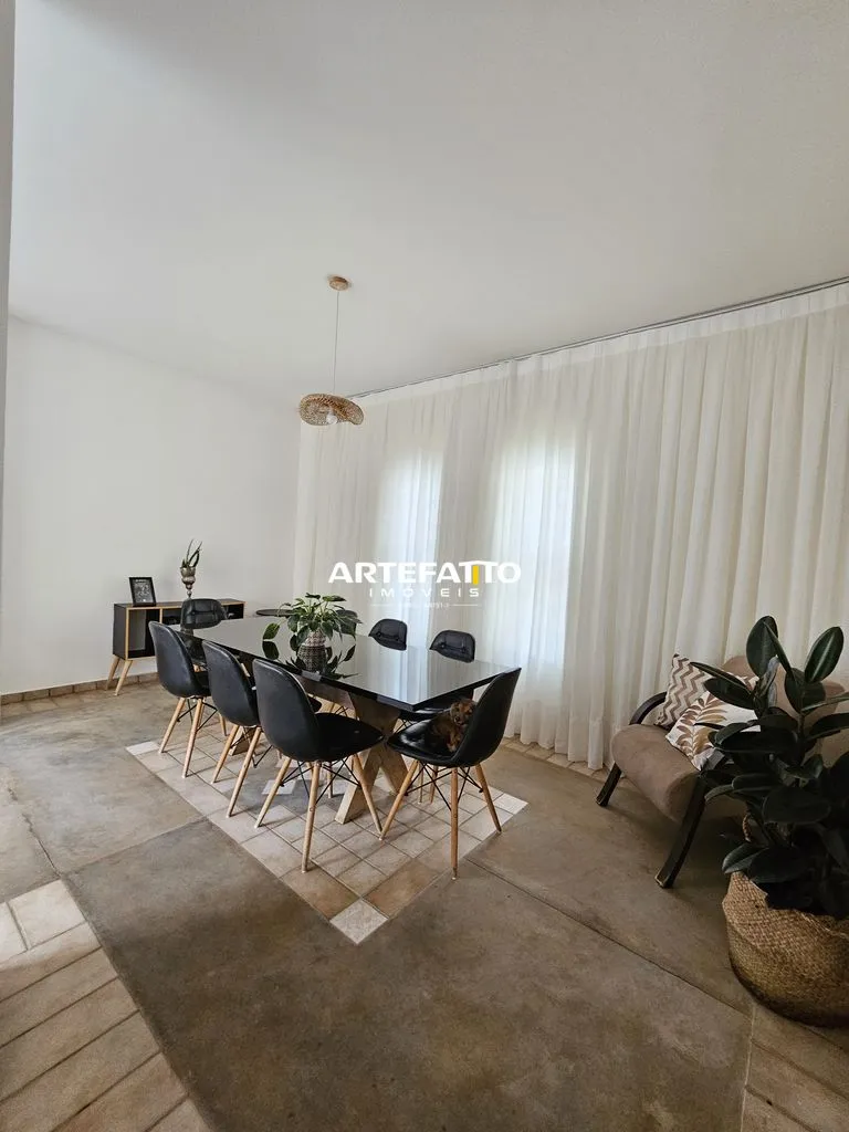 Imagem Casa com 3 dormitórios no Prolongamento Jardim Lima