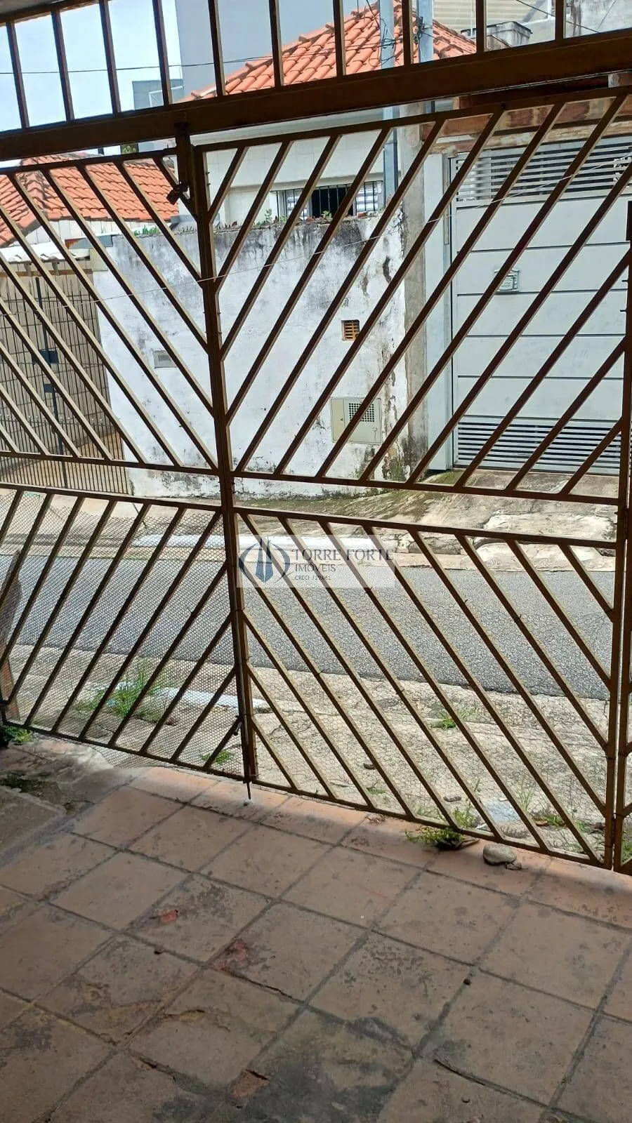 Foto do imóvel Terreno com 2 casas ma Vila Macedonia em Rua Manuel Silva Neto