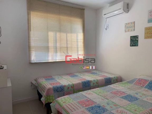 Imagem Casa com 4 Suítes, Mobiliada, 100 metros da beira mar, à venda, 140 m² por R$ 540.000 - Rasa - Armação dos Búzios/RJ