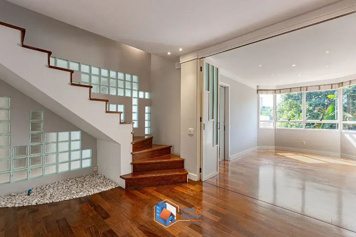 Imagem Casa no condomínio Los Andes para venda com 4 quartos, sendo 4 suítes, 479m²