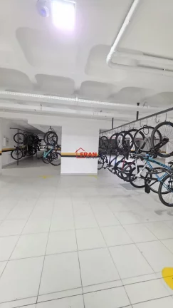 Imagem Belíssimo Studio com 33,9m² com Garagem no Córrego grande.
