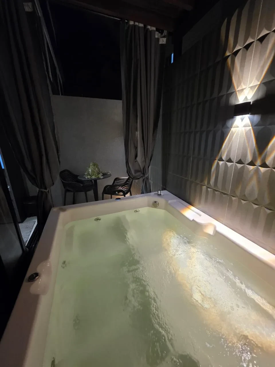 Imagem Flat com 1 Quarto à Venda, 26 m² em Jardim Oceania - João Pessoa