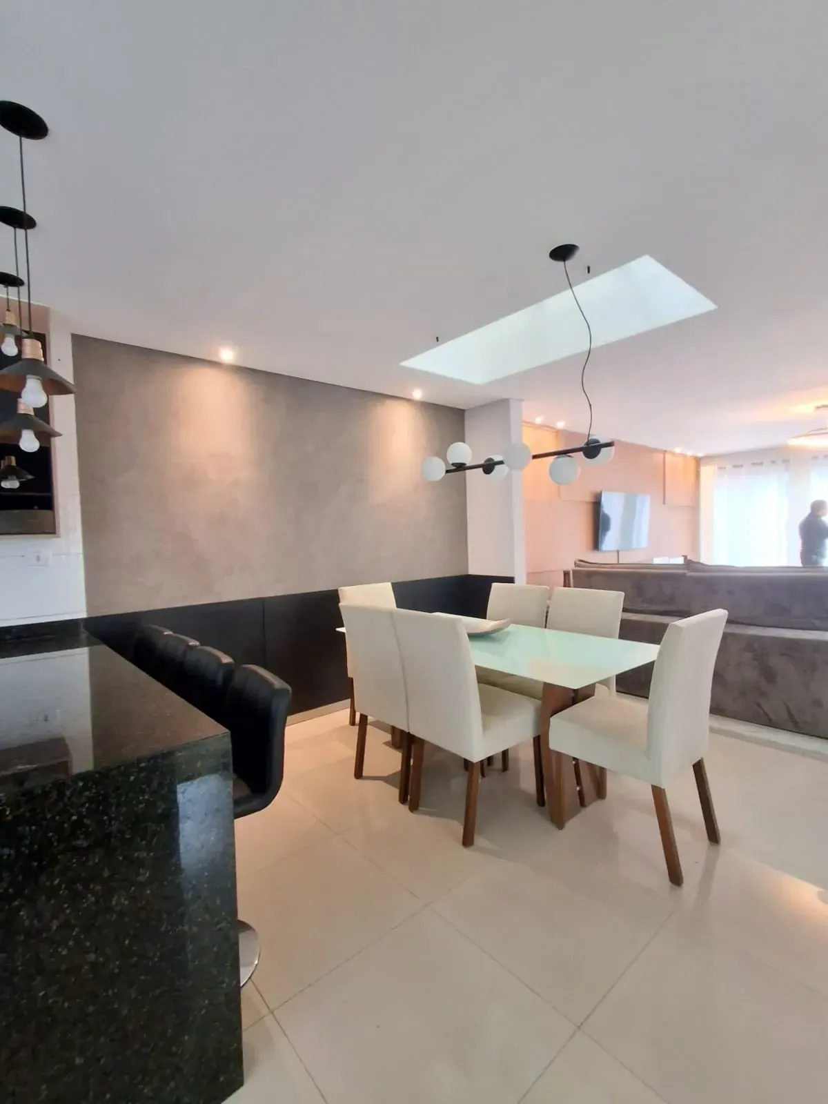 Imagem Sobrado com 4 Quartos à Venda, 273 m² em Parque Residencial Itapeti - Mogi das Cruzes