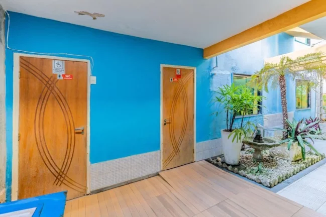Imagem Investimento Lucrativo: Ponto Comercial na Galeria Mandala, Bairro Corroa do Meio!