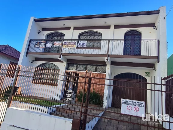 Foto do imóvel Casa tipo sobrado para venda com 06 dormitórios próximo ao Colégio Fátima