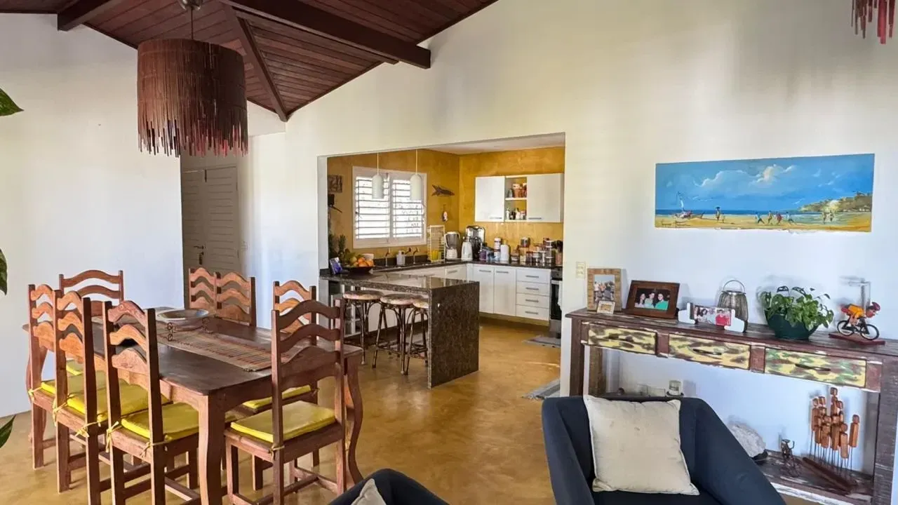 Imagem Casa com 5 Quartos à Venda, 250 m² em Maxaranguape - Maxaranguape