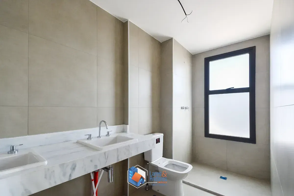 Imagem Apartamento para venda em Moema com 3 quartos, sendo 3 suítes, 147m²
