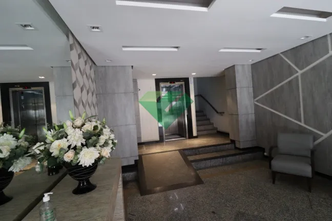Foto do imóvel Apartamento com 4 Quartos à Venda, 148 m² em Meia Praia - Itapema