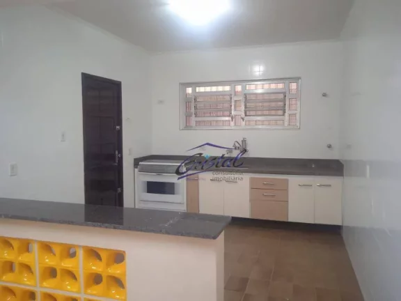 Imagem Sobrado no Limão 03 dormitórios sendo 01 suítes 2 vagas coberta com portão automático