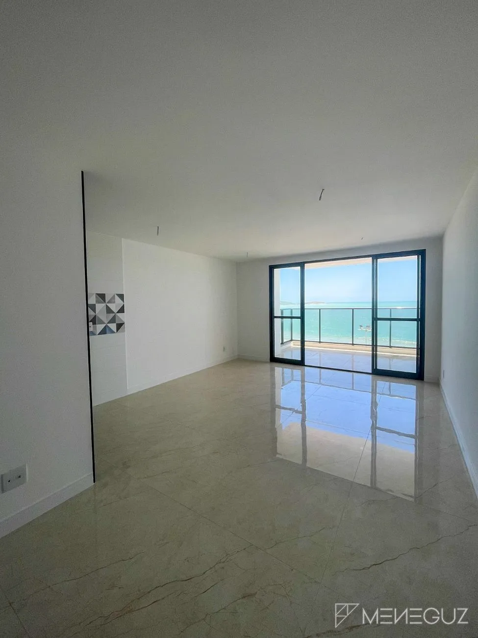 Imagem Imóveis à venda em Guarapari Praia do Morro, apartamento de 3 quartos de frente total para o mar, com lazer completo na cobertura
