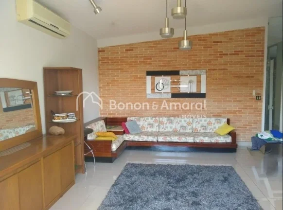 Imagem Casa em ótima localização próximo de vários comércios,com três quartos sendo uma suíte,sala ...
