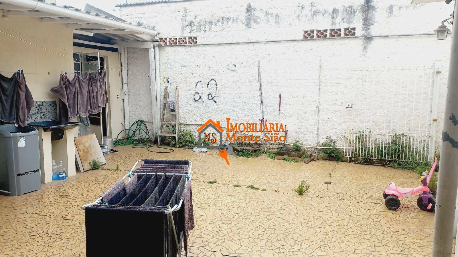 Imagem Sobrado com 5 dormitórios à venda, 146 m² por R$ 1.170.000,00 - Vila Galvão - Guarulhos/SP