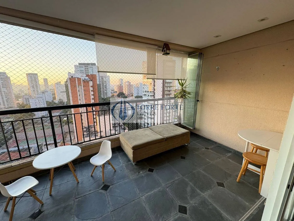 Imagem Excelente apartamento com 112 m², 3 dormitórios, sendo 1 suíte, 3 vagas