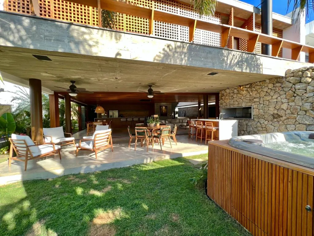 Imagem Casa em Condominio 4 Dormitórios - Bairro Morada do Sol