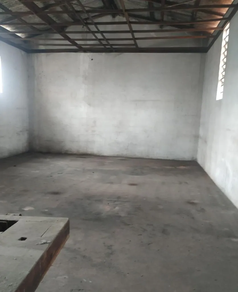 Imagem Prédio Comercial à Venda no Centro de Santo André-SP: 2 Salas, 3 Banheiros, 780m² de Área!