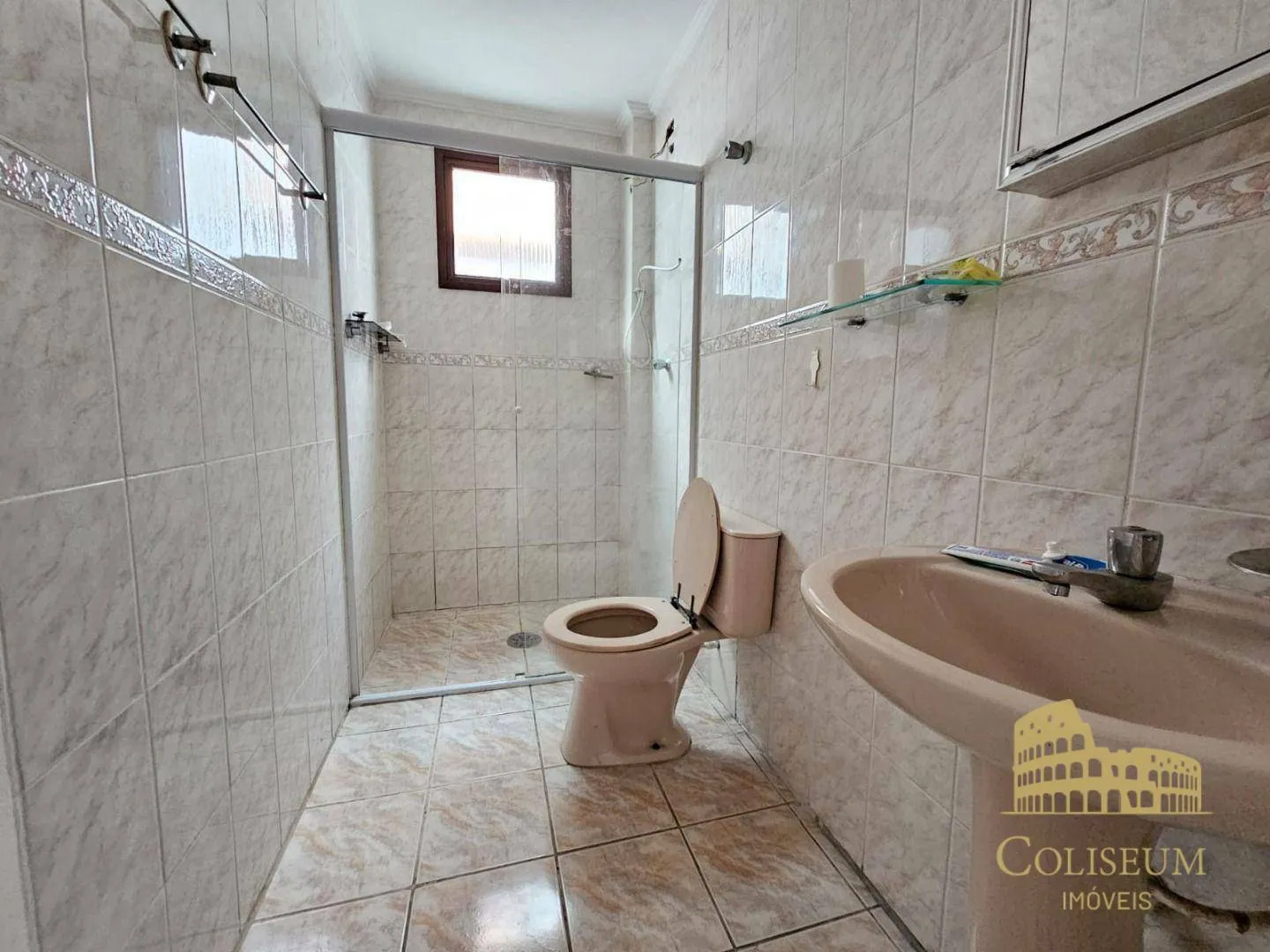 Imagem Apartamento com 2 dormitórios, 80 m² - venda por R$ 425.000,00 ou aluguel por R$ 428.350,00/mês - Vila Assunção - Praia Grande/SP