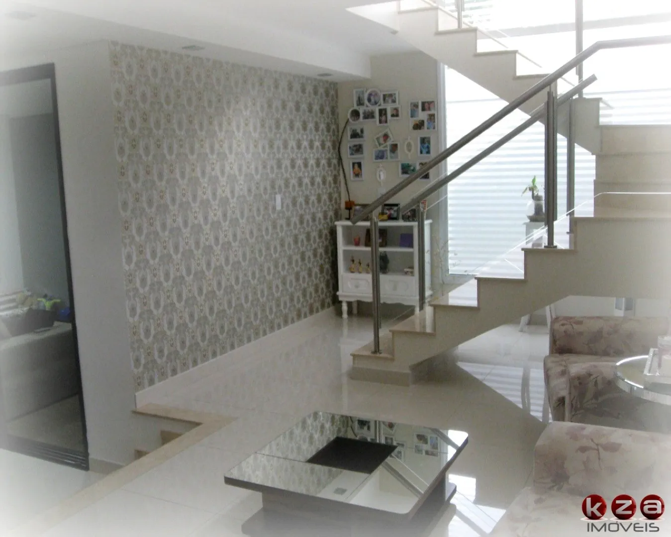 Imagem Magnífica casa em condomínio à venda em Valinhos-SP, no Condomínio Residencial Querencia: 4 quartos, 4 suítes, 3 salas, 8 banheiros, 4 vagas de garagem, 395m².