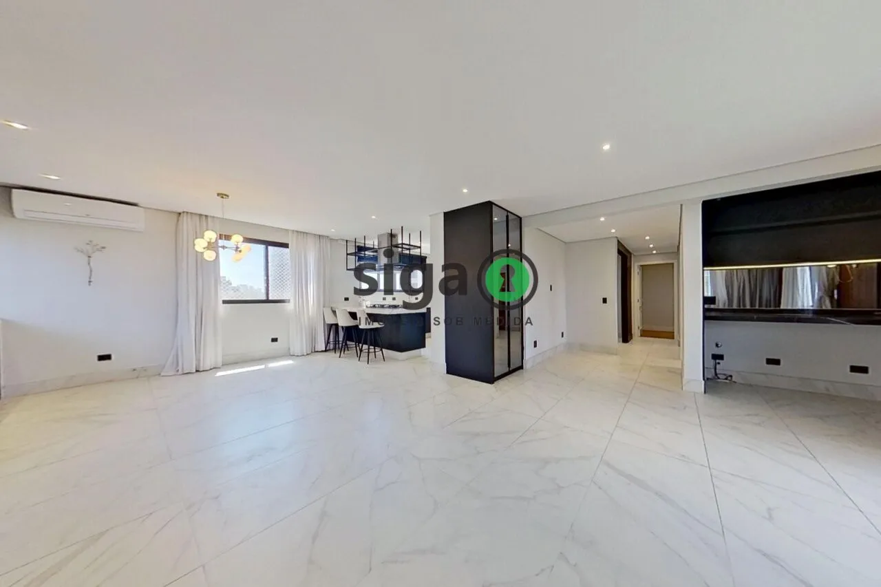 Imagem Apartamento à venda em Moema Índios - 213m², 3 dormitórios sendo 2 suítes, 4 vagas, reformado