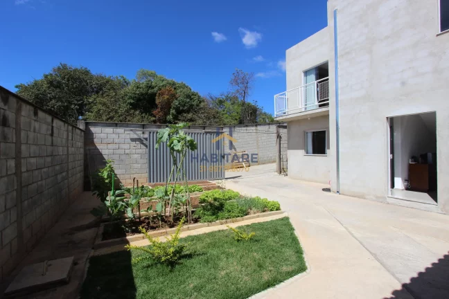 Imagem Casa Duplex no bairro Granja Vista Alegre - Contagem/MG