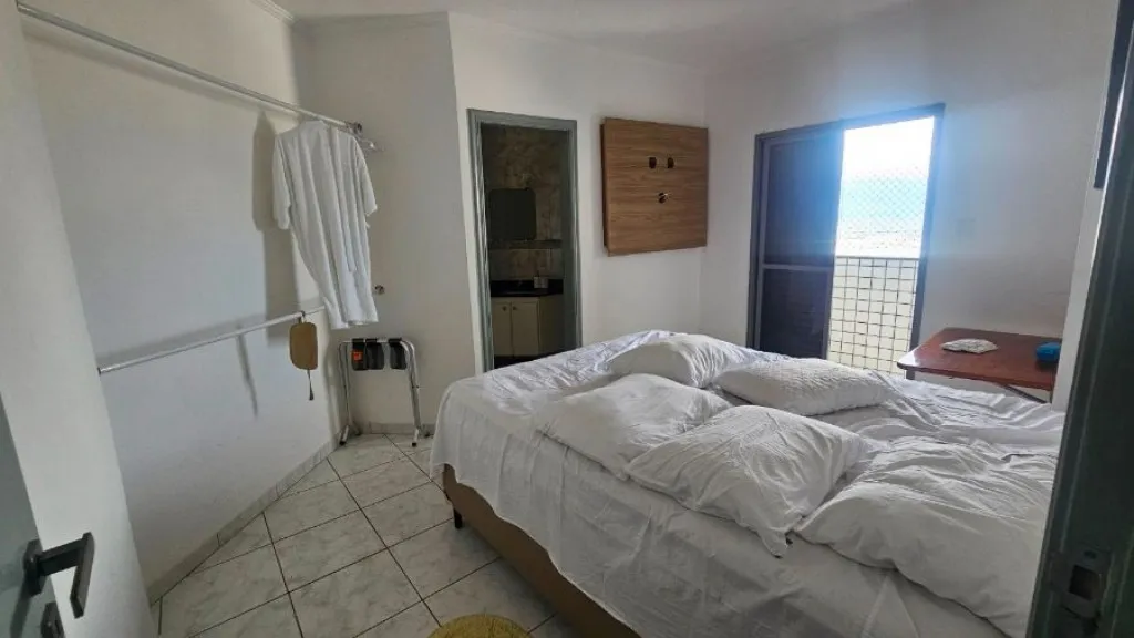 Imagem APARTAMENTO COM 141,00 m² - AVIAÇÃO - PRAIA GRANDE SP