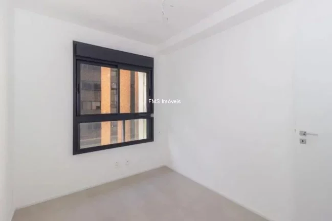 Imagem Apartamento à venda no Jardim Paulista, São Paulo-SP: 2 quartos, 1 suíte, sala, 2 banheiros, 1 vaga - 70m² de área!