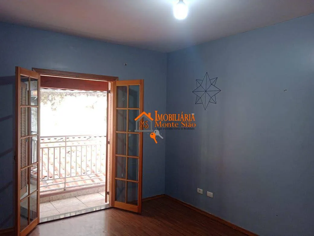 Imagem Sobrado com 3 dormitórios à venda, 180 m² por R$ 630.000,00 - Cidade Parque Alvorada - Guarulhos/SP