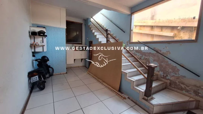 Imagem CASA 3 DORM 2 SUÍTE COM SALÃO COMERCIAL EXCELENTE LOCALIZAÇÃO PEDREIRA/SP