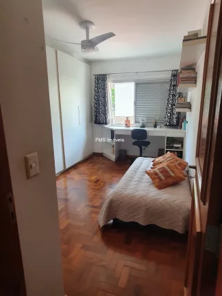 Imagem Apartamento luxuoso à venda no Itaim Bibi, São Paulo-SP: 3 quartos, 1 suíte, 3 salas, 3 banheiros, 2 vagas, 189m².