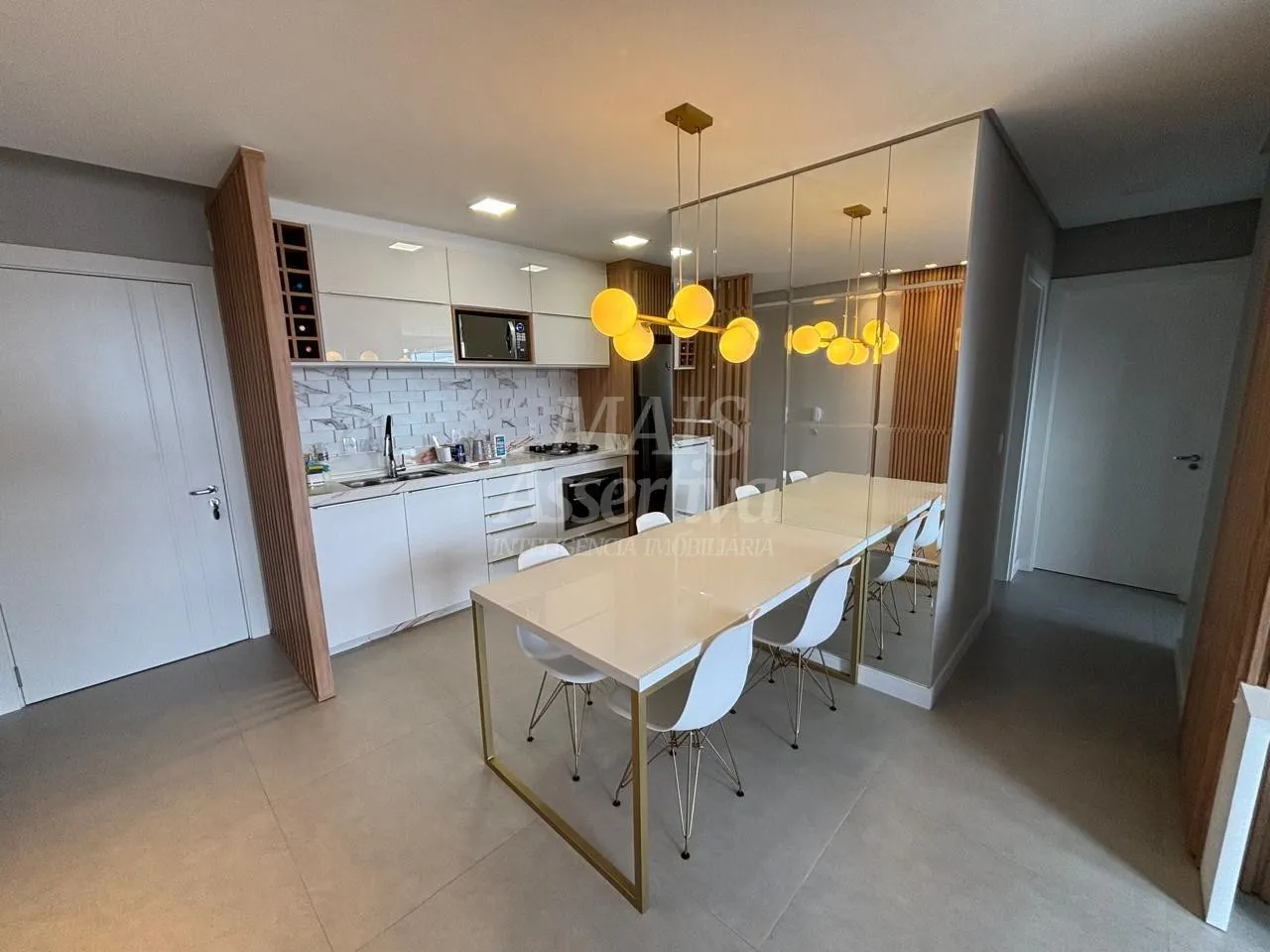 Imagem Excelente apartamento mobiliado à venda no Centro de Torres/RS - 2 dormitórios