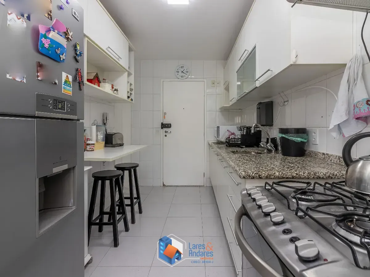 Imagem Apartamento para venda em Saúde com 3 quartos, sendo 1 suíte, 115m²