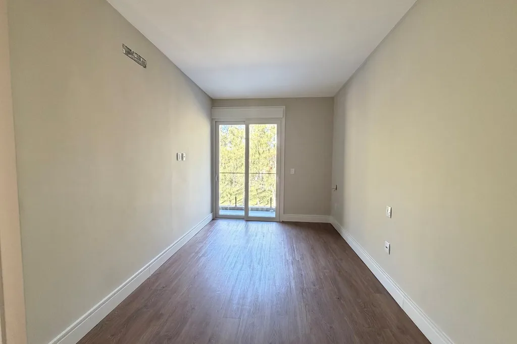 Imagem Casa à venda em Xangri-Lá, Centro, com 4 quartos, 155,48m2
