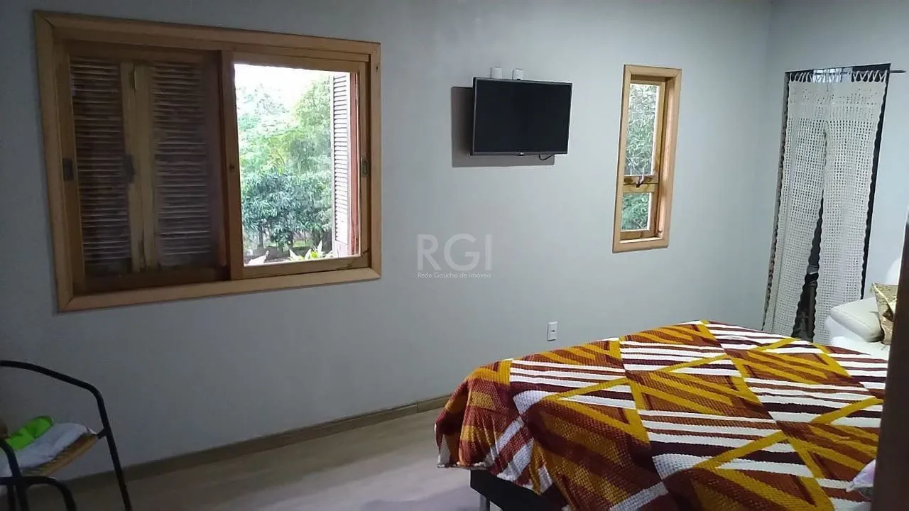 Imagem Casa com 3 dormitórios no bairro Vila Imperial/ Gravataí