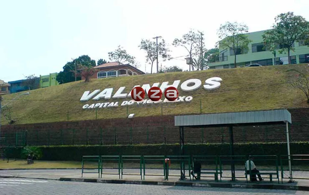 Imagem Terreno comercial para em Valinhos-SP, Jardim Santo Antônio com 1.260m² de área! Venha conferir!