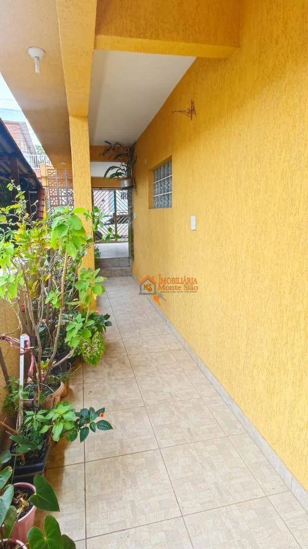 Imagem Sobrado com 3 dormitórios à venda, 250 m² por R$ 599.900,00 - Jardim São Domingos - Guarulhos/SP