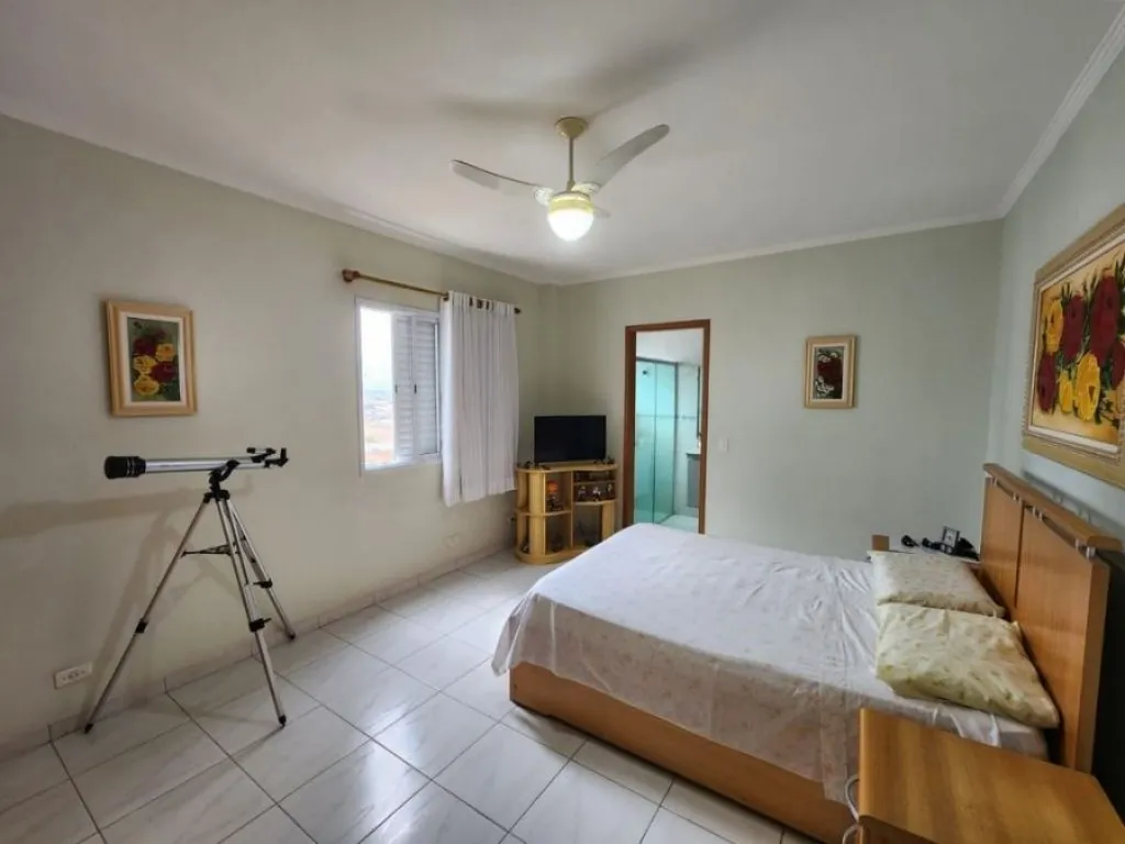 Imagem APARTAMENTO COM 170,00 m² - TUPI - PRAIA GRANDE SP