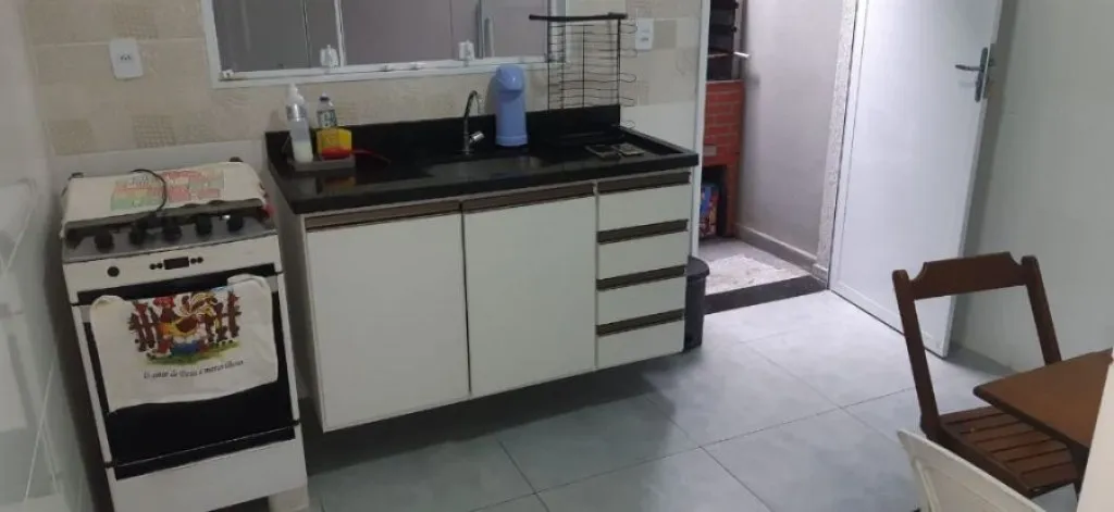 Imagem CASA COM 42,00 m² - MARACANÃ - PRAIA GRANDE SP