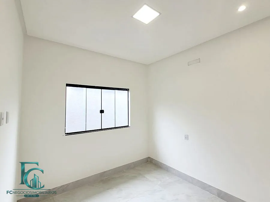 Imagem Linda casa á venda no setor vera cruz - Aparecida