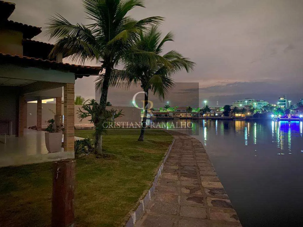 Imagem Casa de condomínio à venda em Cabo Frio, 485,00m2